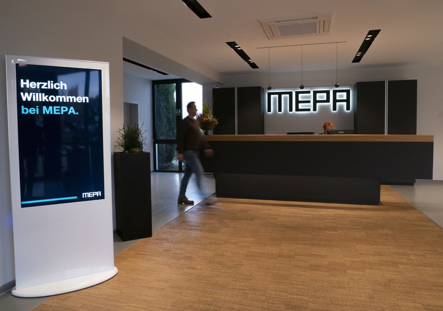 Der neue gestaltete Empfang im Mepa-Verwaltungsgebäude.