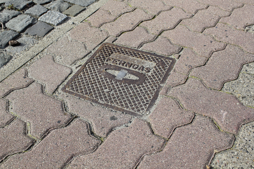 3 Im Gebäudebestand wird über das neue MAP auch die Installation von Gas-Hybridheizungen in Kombination mit Solarkollektor-, Wärmepumpe- und Biomasse-Anlagen mit hohen Zuschüssen gefördert, beim Ersatz einer Öl-Heizung wird der Fördersatz um eine Austauschprämie auf insgesamt 40 % erhöht.