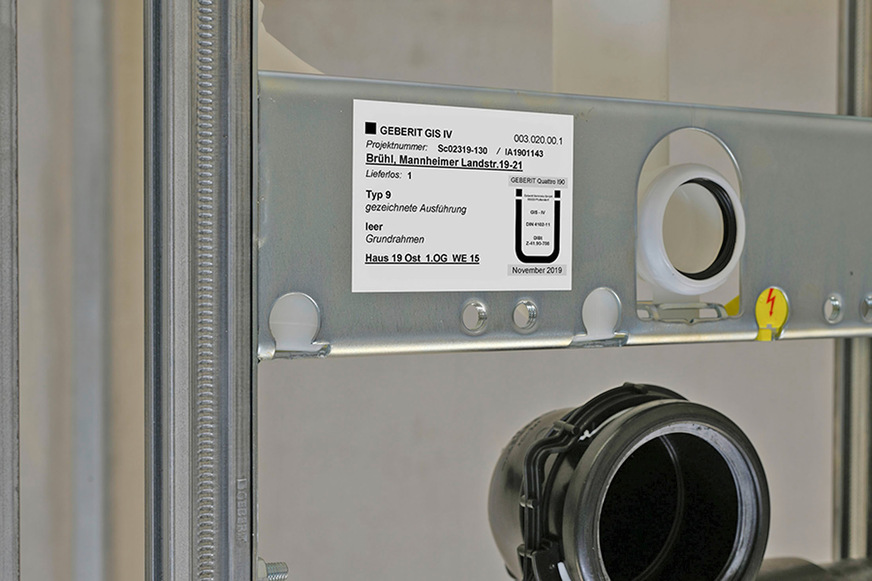 Bild 7 Vorgefertigter Quattro-Installationsschacht mit Ü-Kennzeichnung.