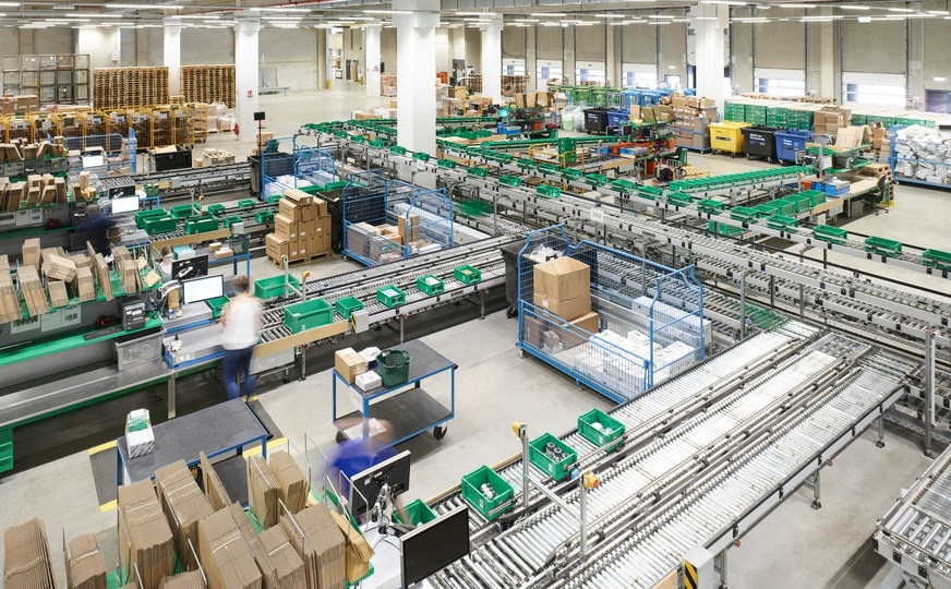 38 000 m2 umfasst das neue Reisser-Logistikzentrum, das aus mehreren Lagerbereichen besteht.