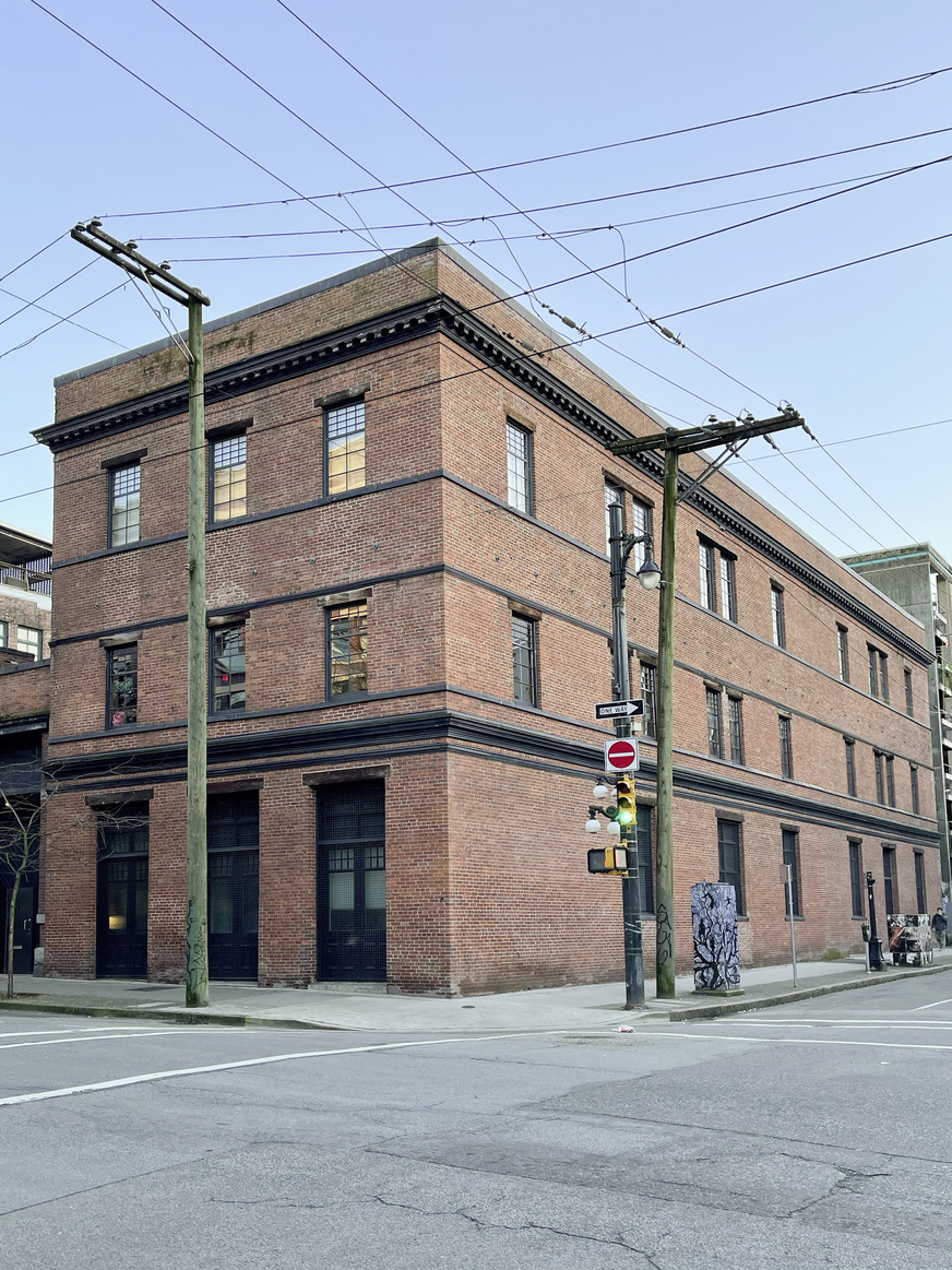 Bild 2 The Warehouse Studio in Vancouver.