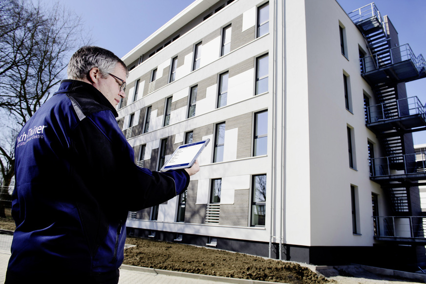 Bild 6 Alle Spüleinheiten des Quartiers lassen sich zentral über die App Tecesmartflow steuern und programmieren.