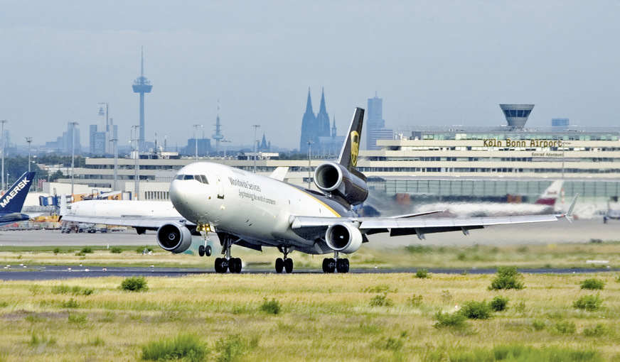 Bild 1 Der Flughafen Köln/Bonn gilt als einer der besten Flughäfen in Europa.
