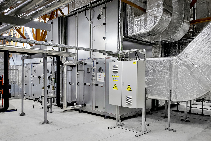 Bild 5 Die Kombination serienmäßiger Produktion und modularer Konfiguration ermöglicht es Wolf, in kürzester Zeit KG-Top-Geräte in bis zu 23 Baugrößen zusammenzustellen.&nbsp;&nbsp;