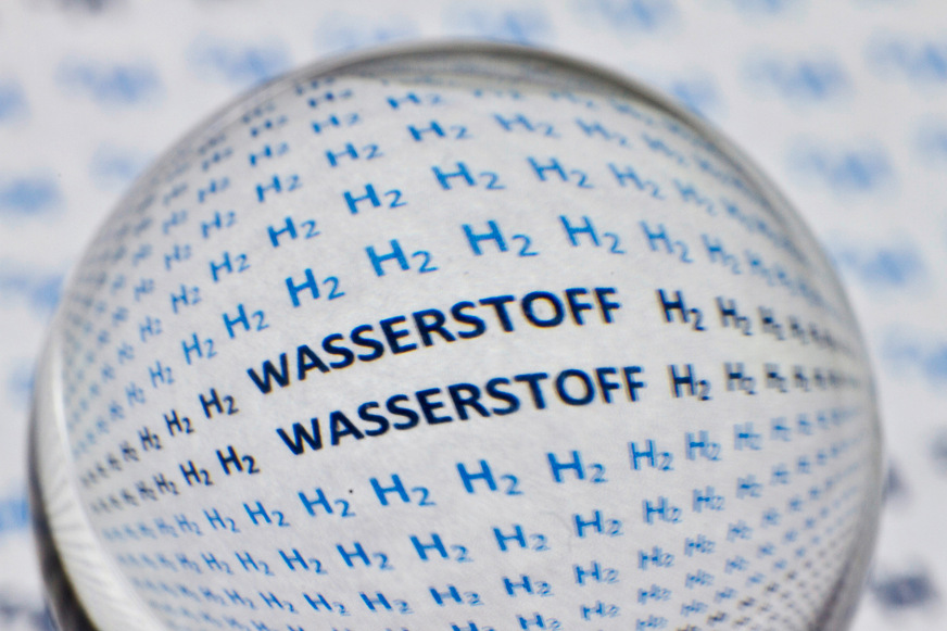 Bild 4 Wasserstoff: Priorität soll bei der Ampel die einheimische Erzeugung auf Basis erneuerbarer Energien haben, …