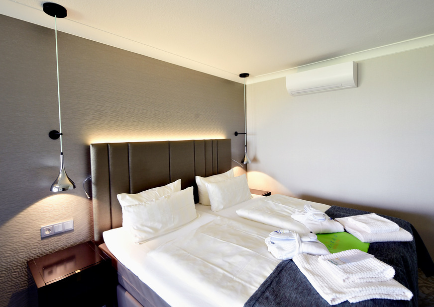 Bild 2 Wohlfühlklima garantiert: Gäste profitieren fortan bei ihrem Aufenthalt im Strandhotel Duhnen von modernster Klimatechnik in den Gästezimmern.
