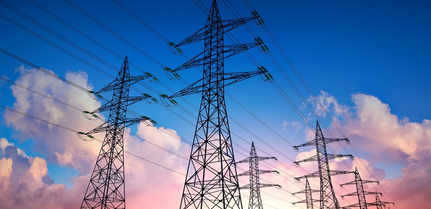 Nur zwölf Jahren nach dem Inkrafttreten des EEG 2023 soll die Stromversorgung nahezu vollständig auf erneuerbaren Energien beruhen.