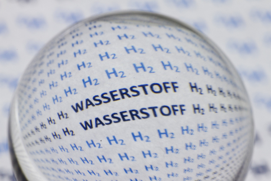 Eine Studie hat untersucht: „Gäbe es genügend klimafreundliche Gase für Deutschland ‚frei Grenze‘, wenn es eine entsprechende Nachfrage aus verschiedenen Sektoren gäbe?“