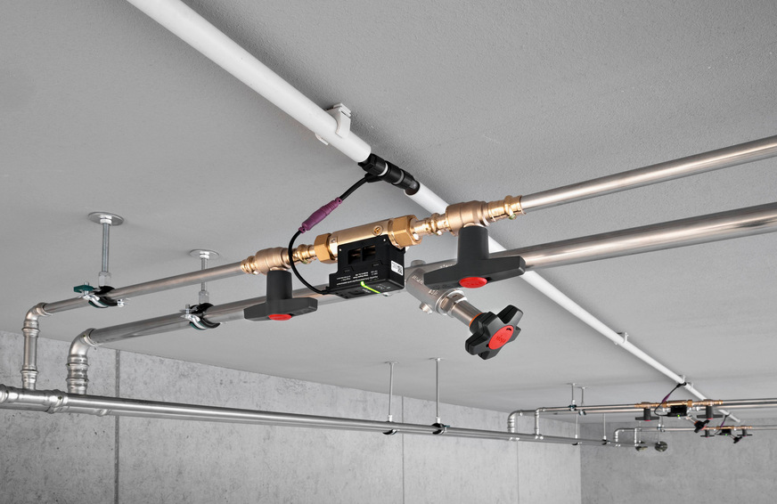 Bild 7 Mit dem elektronischen AquaVip-Zirkulationsregulierventil ist der Hydraulische Abgleich von PWH-C ganz einfach möglich.