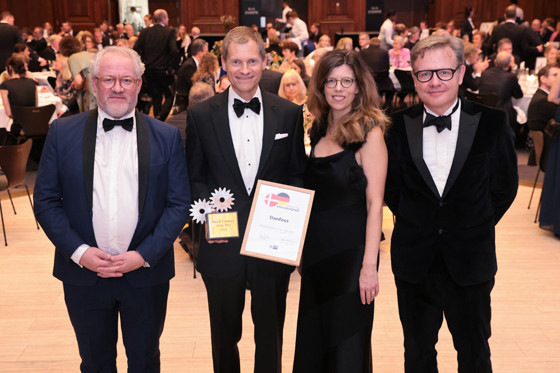 Von links: Jens-Henrik Nicolaisen, Präsident Deutsch-Dänische Handelskammer, Kim Fausing, CEO und Präsident Danfoss, Annette Horváth, Vizepräsidentin Deutsch-Dänische Handelskammer, Reiner Perau, Geschäftsführer Deutsch-Dänische Handelskammer.