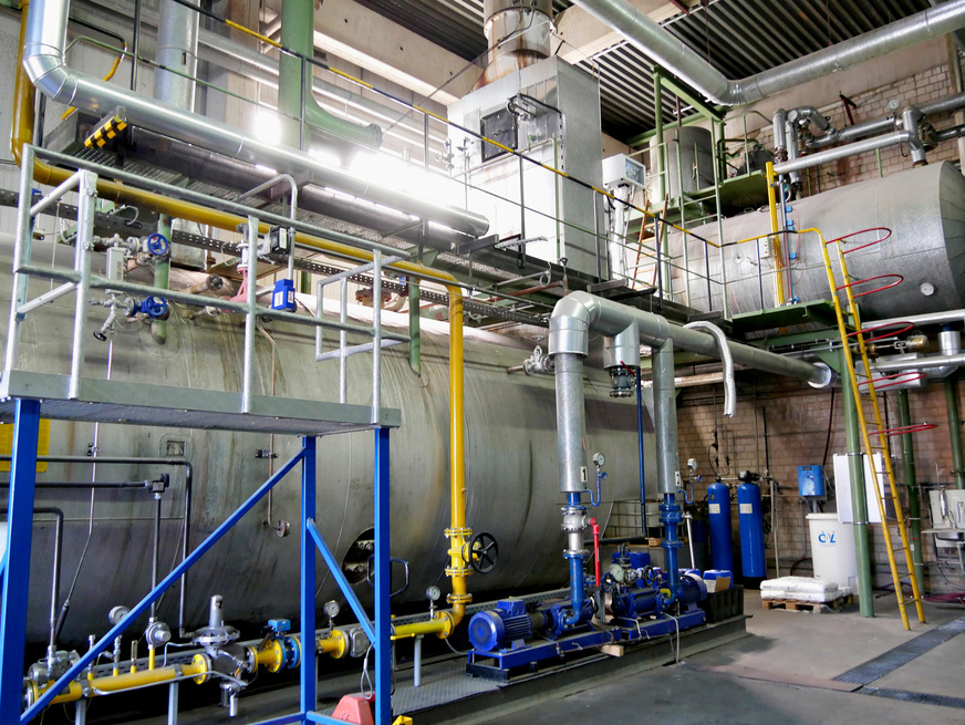 Bild 2 Dampfkessel im Heizraum bei Kunert Wellpappe in Biebesheim.