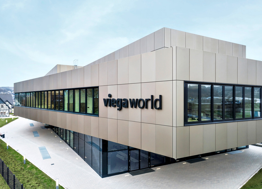 Bild 1 Mit der Viega World in Attendorn wurde eines der nachhaltigsten Bildungsgebäude der Sanitär- und Heizungsbranche eröffnet.