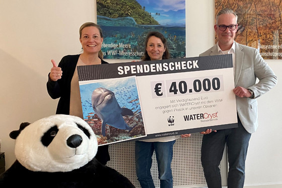 Übergabe Waterchryst-Spende an WWF.