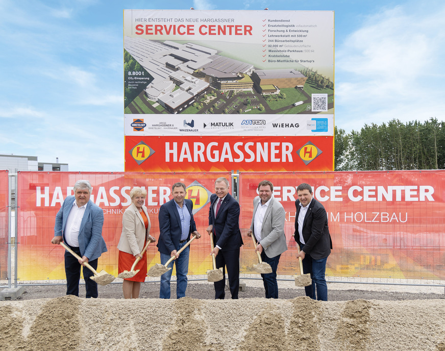 Spatenstich Hargassner-Service-Center