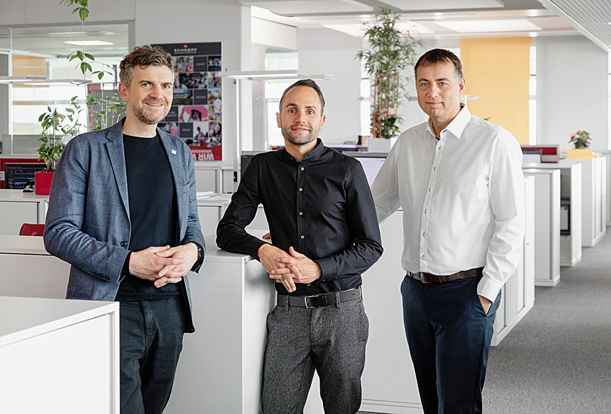 Bild 11 Paul Sebastian Schwenk, Stefan Wachter, Alexander Schillsott. Viele Argumente sprechen dafür, auf die Menschen zentriert zu automatisieren.