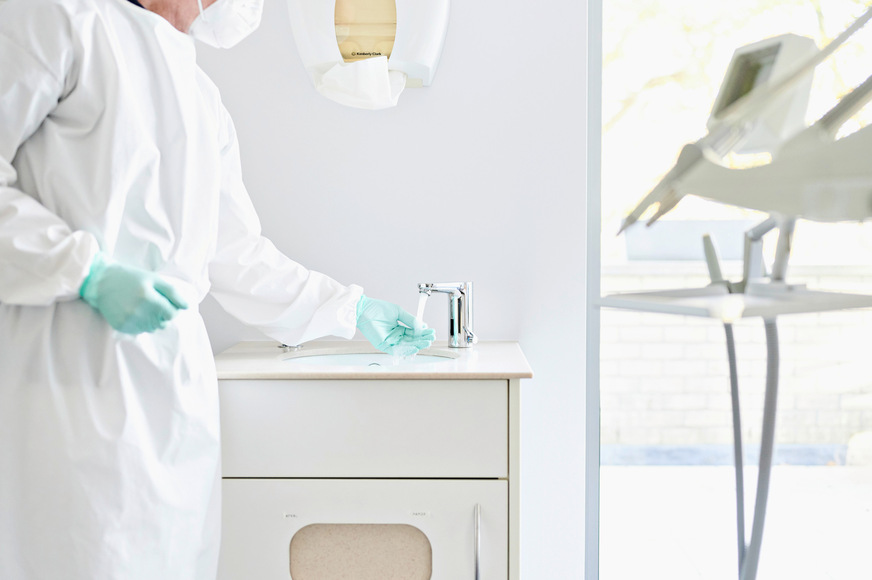 Bild 1 Pseudomonas aeruginosa sind besonders für Menschen mit geschwächtem Immunsystem ein Gesundheitsrisiko.