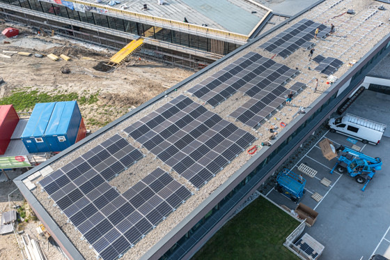 Loxone-Campus mit PV-Installation.