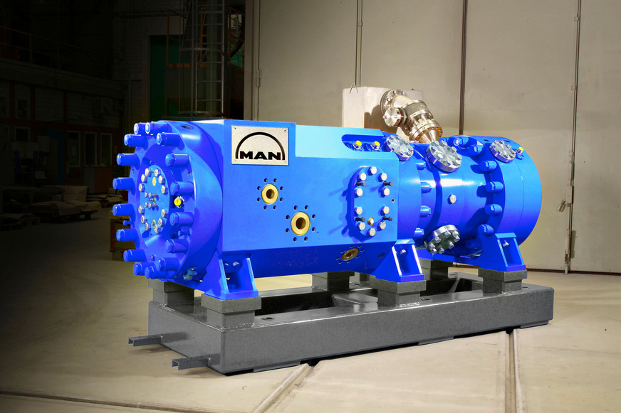 Bild 2 Kernelement des ETES-Wärmepumpensystems in Esbjerg sind zwei ölfreie, hermetisch gekapselte HOFIM-Motor-Kompressoreinheiten mit integriertem Expander.