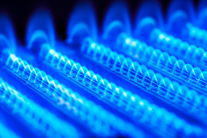 Bild 5 Aus heutiger Sicht ist eine Beimischung von Wasserstoff in das Erdgasnetz mit deutlich über 20 Vol.-% nicht möglich. Eine 20%ige energetische Substitution würde erst bei einer Beimischung von knapp 44 % erreicht. Für die Klimaziele ist es somit erforderlich, Netze zu 100 % auf Wasserstoff umzustellen. Auch für viele Prozesse ist reiner Wasserstoff gefragt.