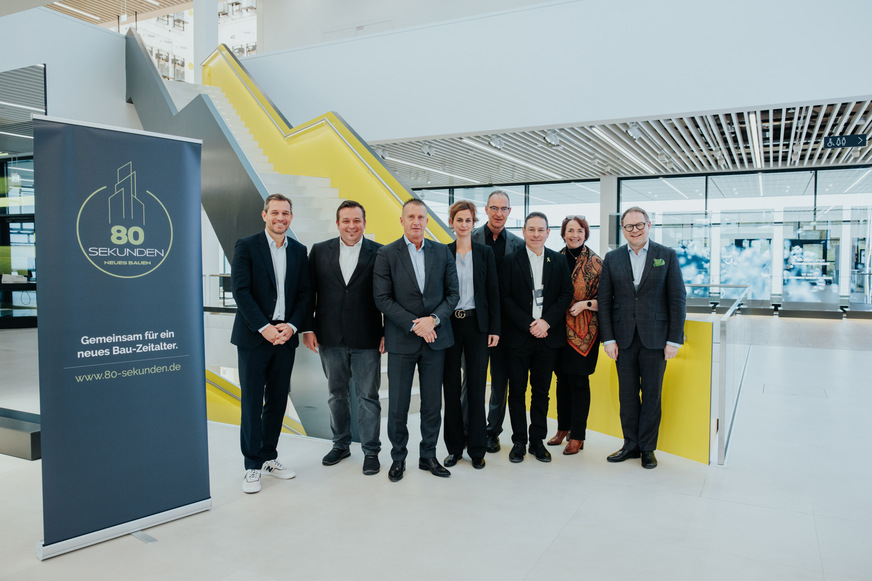 (v. l. n. r): Michael Mronz, Sebastian Watermeier, MdL SPD, Claus Holst-Gydesen, CEO Viega Group, Dr. Sandra Bell, Mitglied der Geschäftsführung Viega Group, Jochen Ritter, MdL CDU, Arndt Klocke, MdL Bündnis 90/Die Grünen, Angela Freimuth, MdL FDP, und Robert Kroth.