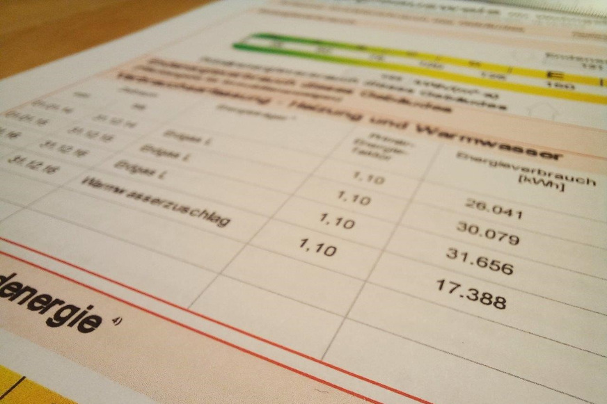 Bild 1 Mit den Angaben eines Energieausweises nach dem erfassten Energieverbrauch kann eine Wärmepumpe einfach und zielgenau ausgelegt werden.