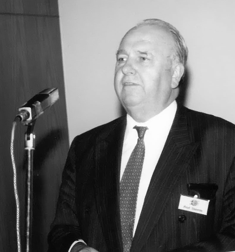 Professor Fritz Steimle war von 1974 bis 2002 Vorsitzender des FGK. Am 3. Dezember 2023 ist er verstorben.