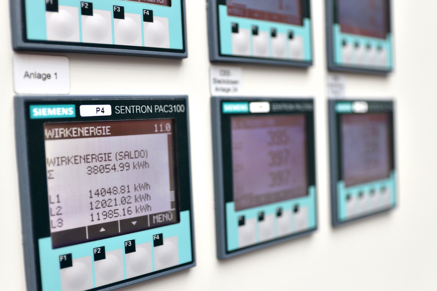 Bild 4 Drei Typen von Strommessgeräten der Sentron 7KM PAC-Reihe von Siemens kommen zum Einsatz.