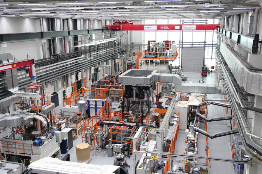 Bild 1 In vielen Forschungsvorhaben der OHLF spielt der Energieverbrauch für die Bestimmung der Lebenszyklen der entstehenden Produkte eine entscheidende Rolle.