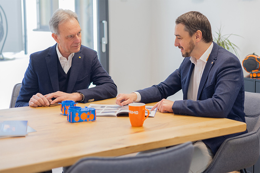 ZVEH-Vizepräsident und ArGe Medien-Vorsitzender Hans Auracher (l.) und Thomas Wintersteiger (r.), Geschäftsführender Gesellschafter Primo GmbH.