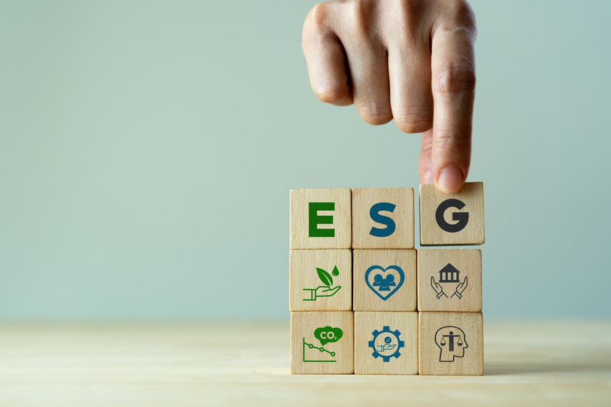 Bild 1 Die Berücksichtigung von ESG-Prinzipien in der Gebäudetechnik ist für die Betreiber vorteilhaft, da hier geringe Umweltauswirkungen zumeist auch geringe Lebenszykluskosten bedeuten.