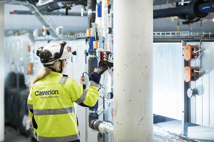Bild 1 Ob für die Baustelle, die Planung oder den Service: Der Bedarf an Fachkräften in der TGA+E-Branche ist größer als das Angebot und die Unternehmen sind gut beraten, Mitarbeitende nachhaltig zu binden und sich für neue Fachkräfte als Arbeitgeber für die Zukunft aufzustellen.