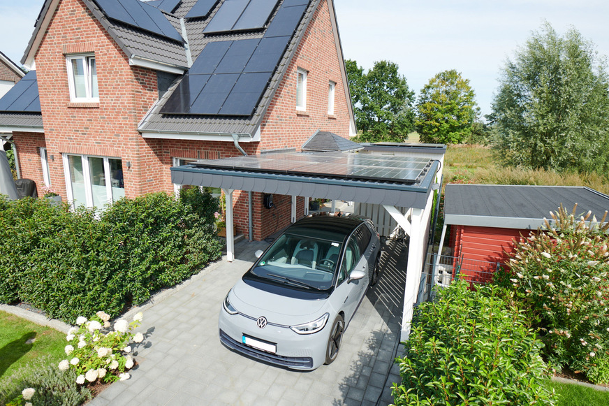 Bild 1 Rund 79 % der E-Autofahrer mit eigenem Haus sind offen für das bidirektionale Laden.