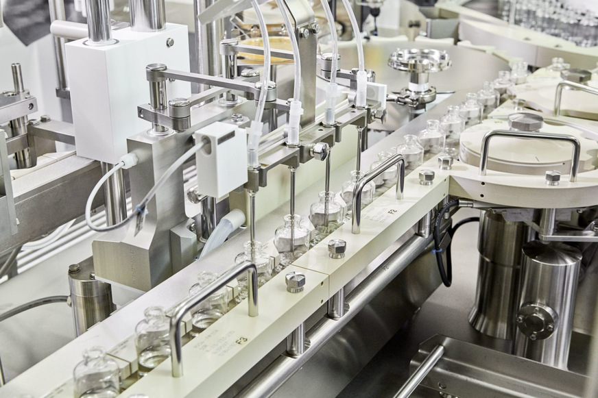 Aseptische Produktion bei Vetter