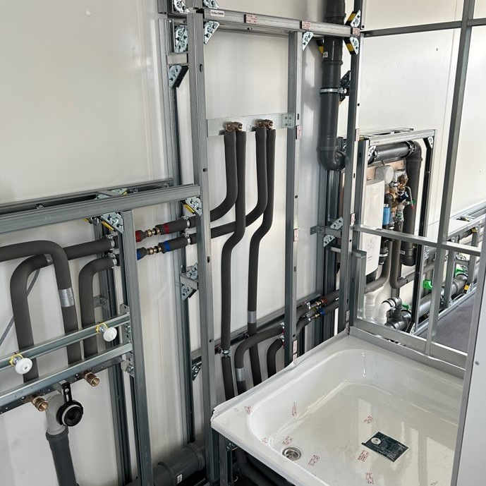 Empur: Vorgefertigte Installationsregister.