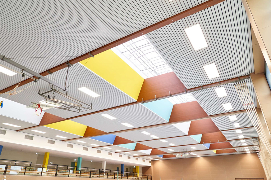 Frenger Systemen: Perforierte Paneel-Deckenstrahlheizung S-85.