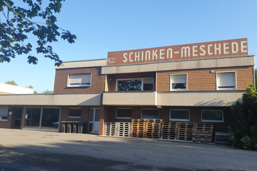 Bild 1 Der Familienbetrieb Schinken-Meschede konnte durch Investitionen in eine neue Heiztechnik und eine verbesserte Abwärmenutzung seine Energiekosten deutlich senken.