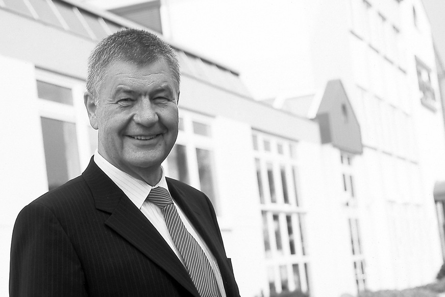 Manfred Roth engagierte sich für die Wirtschaft, die Gesellschaft und die Umwelt. Der Unternehmer ist am dritten Januar im Kreis seiner Familie in seinem 86.&nbsp;Lebensjahr gestorben.