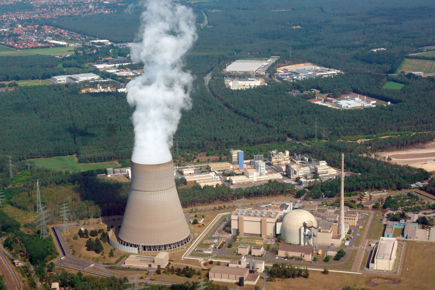Bild 6 Das Kernkraftwerk Emsland wurde am 15. April 2023 zusammen mit Isar 2 und Neckarwestheim 2 nach bisheriger Rechtslage „endgültig“ abgeschaltet.