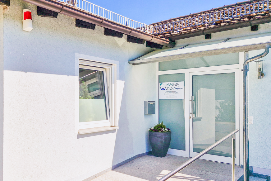 Bild 1 Die Zahnarztpraxis Fabelhafte ZahnWeberei.