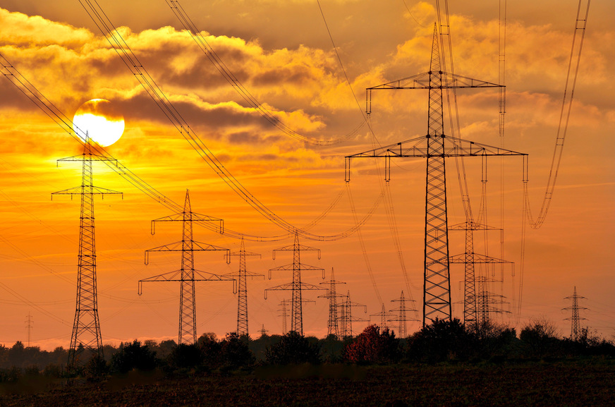 Bei den Strompreisen macht der Koalitionsvertrag von CDU, CSU und SPD große Versprechungen, die auch die Elektrifizierung der Wärmebereitstellung zusätzlichen Schwung geben können. Aber Achtung: Nach Lesart von Friedrich Merz steht zumindest die Höhe unter dem „wir wollen“-Vorbehalt. Eine echte Festlegung gibt es nur für die Minimierung der Stromsteuer.