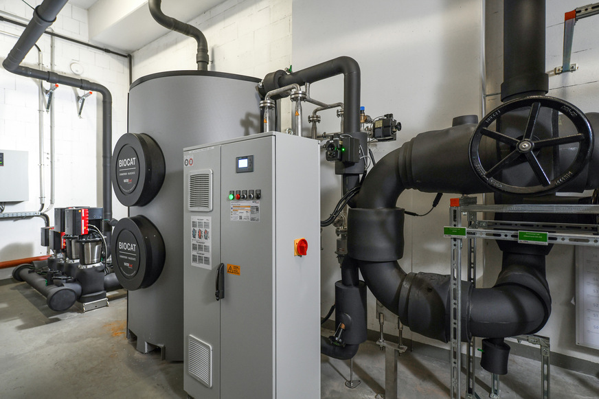 Kalkbehandlung in einer neuen Dimension: Nach den guten Erfahrungen im benachbarten Trainingszentrum wurde im Stadion die Biocat KS 25D in der Dimension DN 200 realisiert.