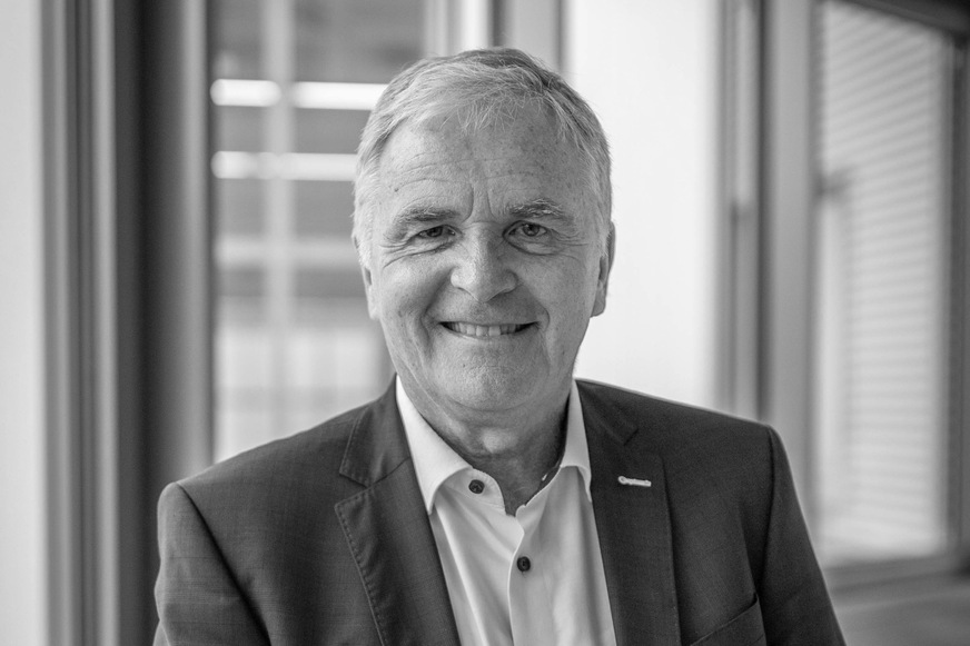Kurt Maurer