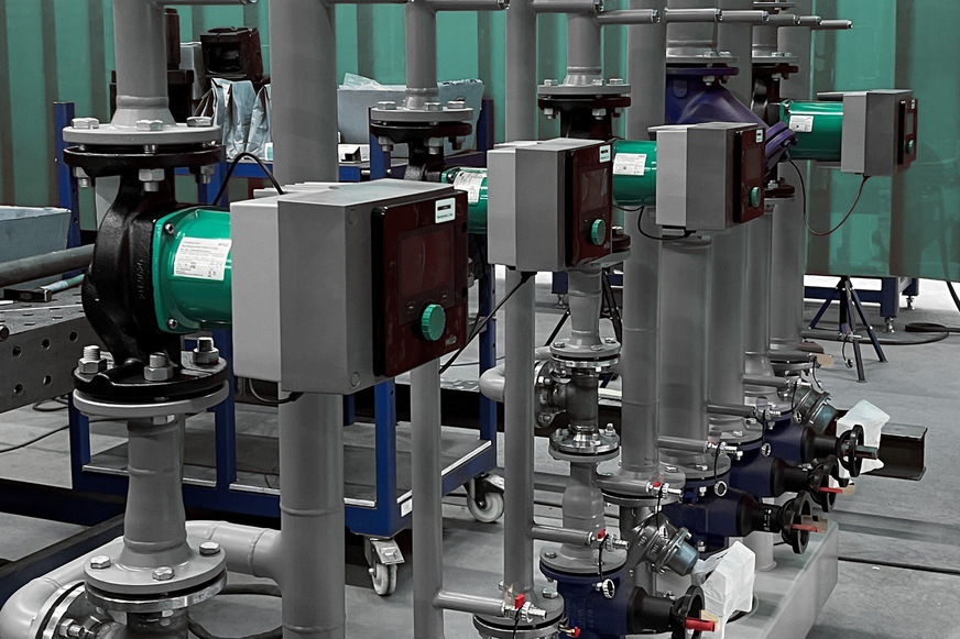 Wilo: Bau eines Fertigverteilers.