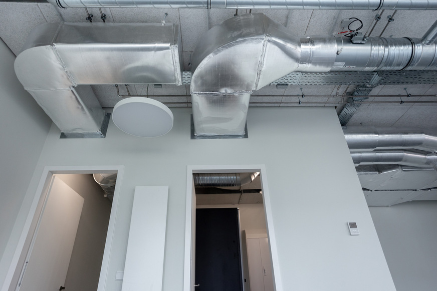 Bild 7 … zugleich konnte das Kanalsystem sehr günstig für die Flächennutzung, die Montage, den Druckverlust und den Materialeinsatz realisiert werden.