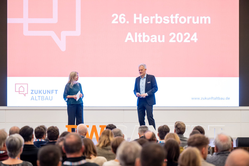 Beim Herbstforum Altbau treffen sich Expertinnen und Experten des energetischen Sanierens in Stuttgart – hier Bilder vom vergangenen Jahr.