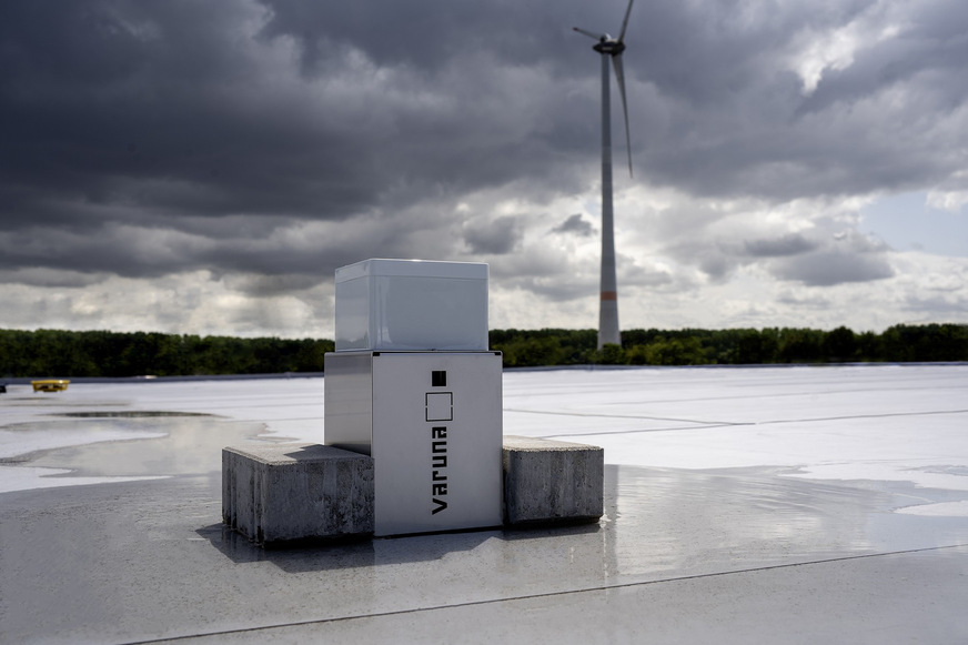 Sita: Varuna-Regenwächter.