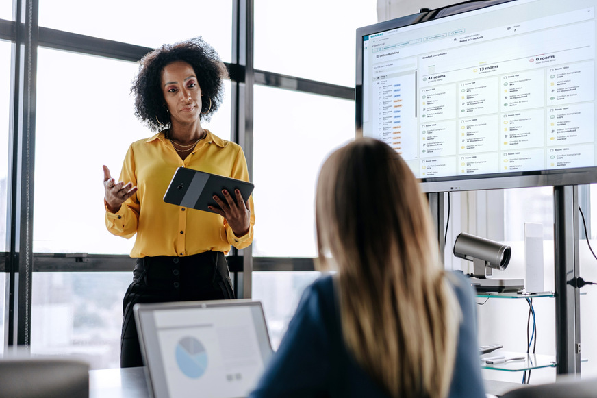 Bild 3 Offene Plattformen bilden die technologische Grundlage für zentrale Digitalisierungsziele im Gebäudesektor.