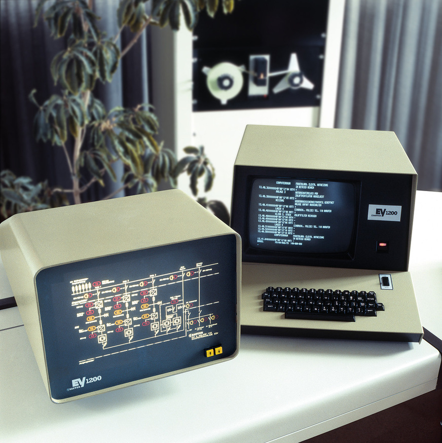 Das erste softwaregesteuerte Gebäudeleitsystem von Sauter.