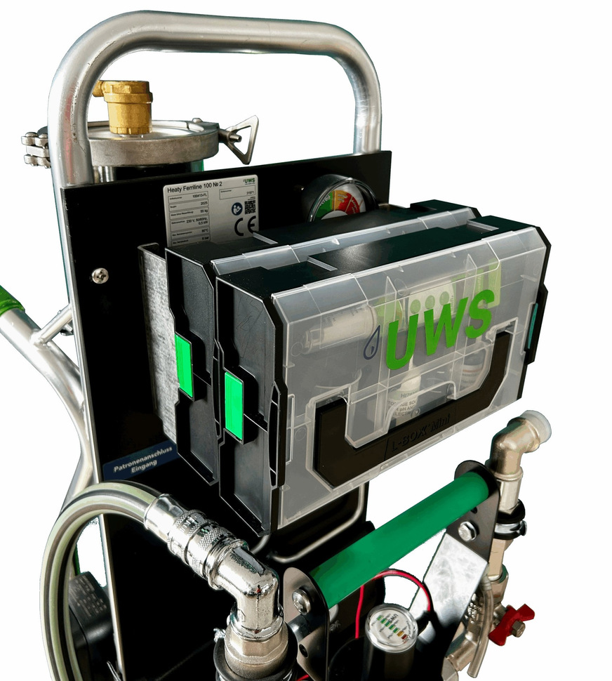 UWS Technologie: Heaty Ferriline No. 2 mit befestigtem WaterBoy-Messkoffer.