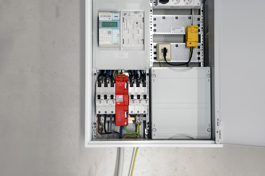 Dehnshield ZP LSG und SHU (selektiver Hauptleitungsschutzschalter).